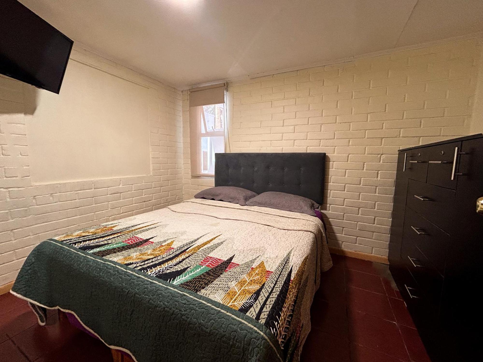 Chez Humbert Hostel Santiago Luaran gambar
