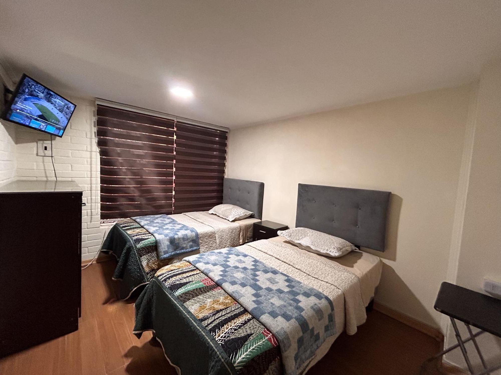 Chez Humbert Hostel Santiago Luaran gambar