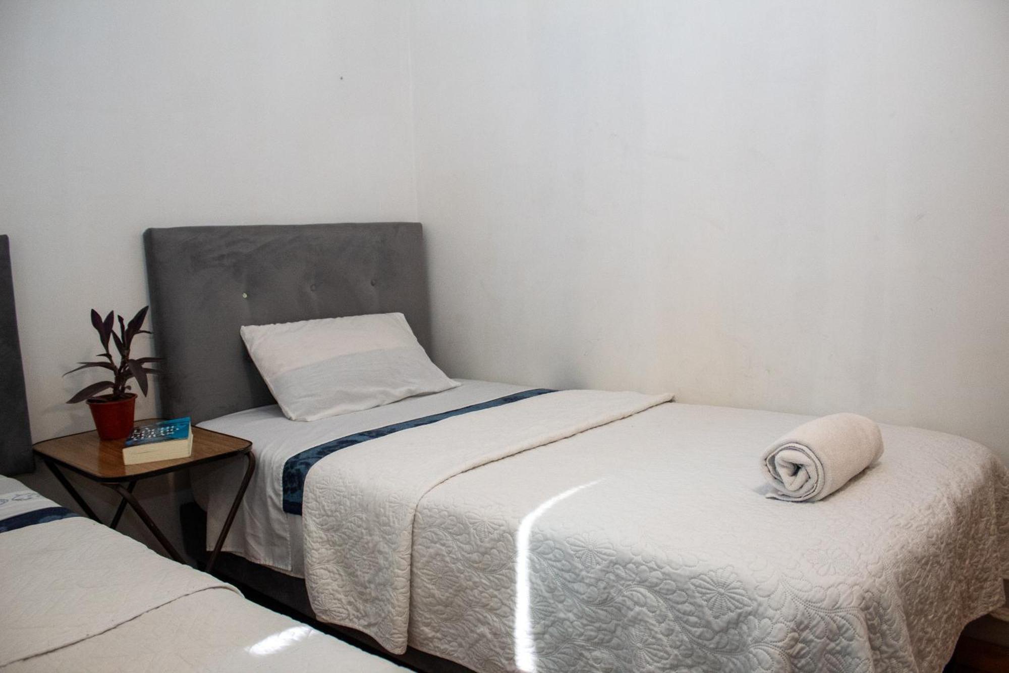 Chez Humbert Hostel Santiago Luaran gambar