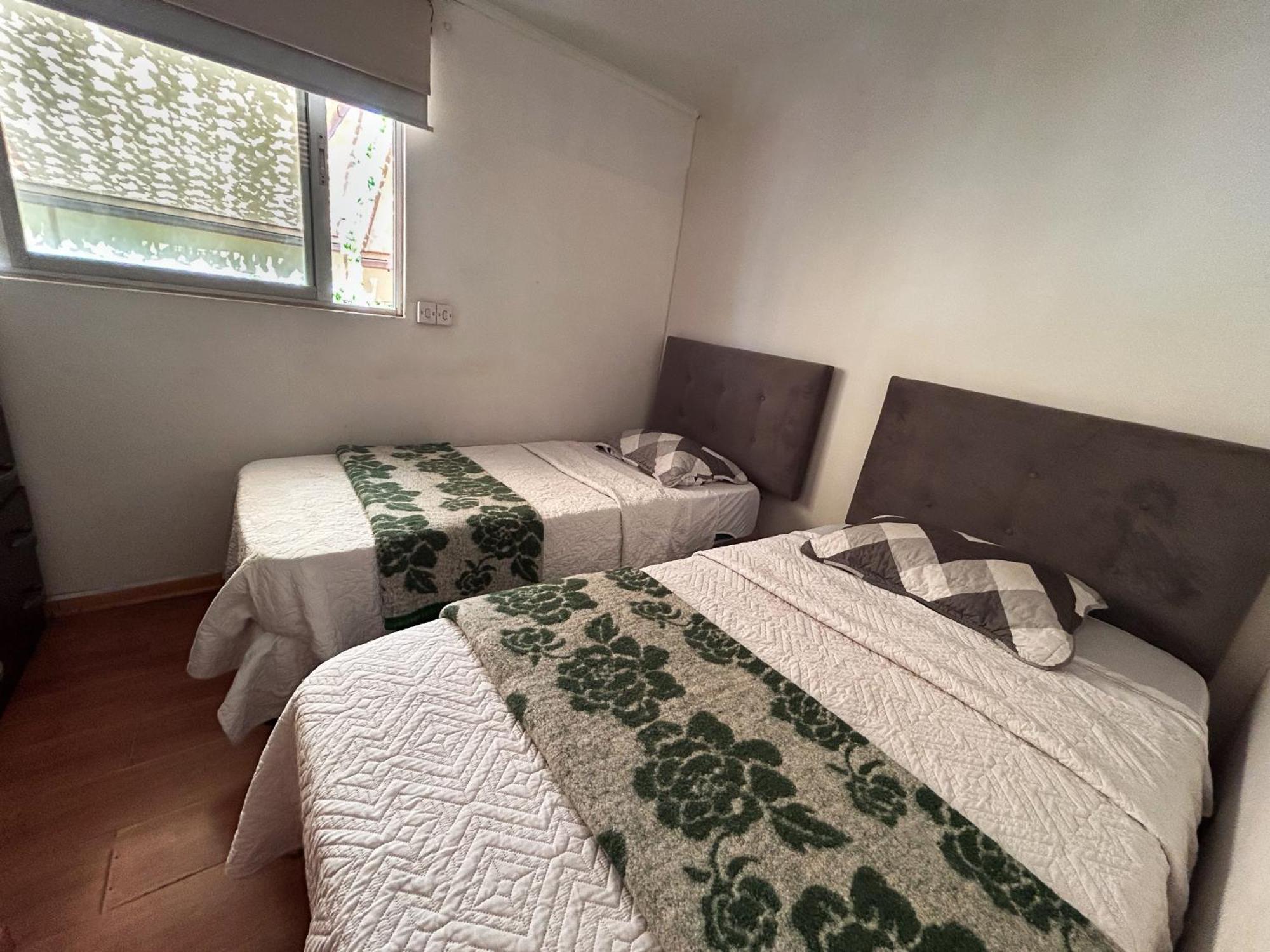 Chez Humbert Hostel Santiago Luaran gambar